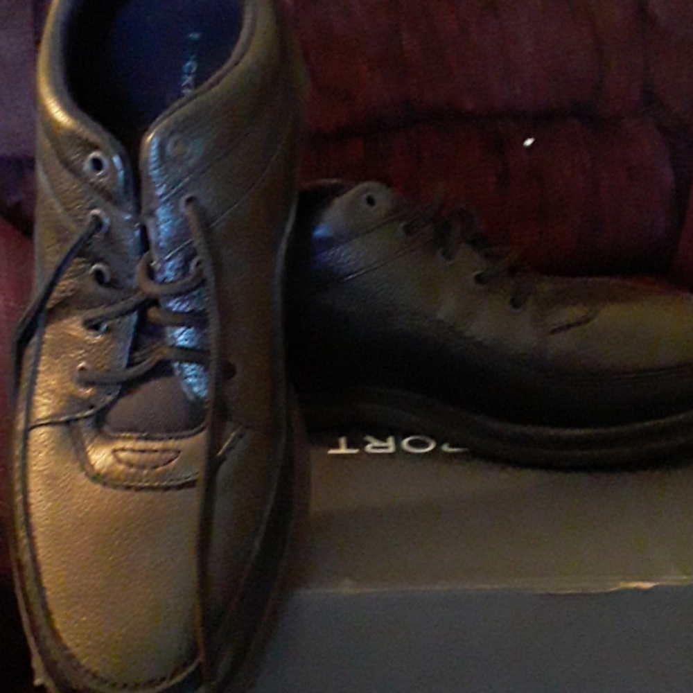 Rockport shoes